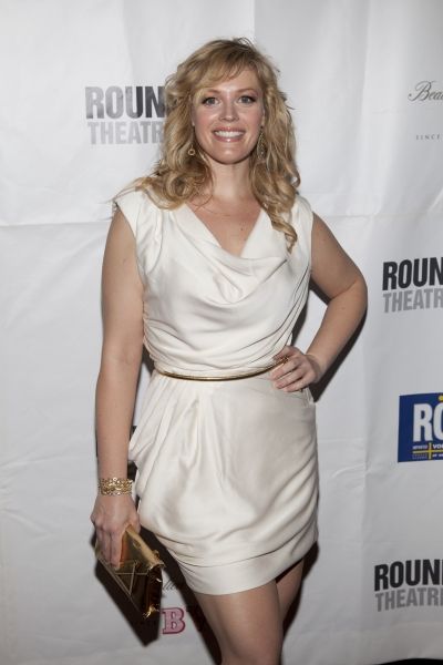Elizabeth Stanley Photo