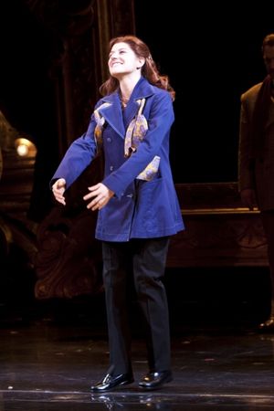 Nicole Parker @ BroadwayWorld Nicole Parker Photo