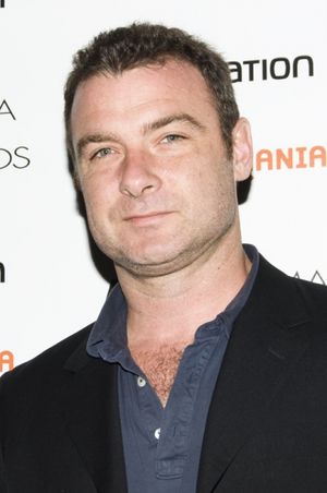 Liev Schreiber Photo