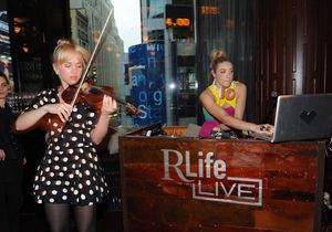 Mia Moretti & Caitlin Moe @ BroadwayWorld Mia Moretti & Caitlin Moe Photo