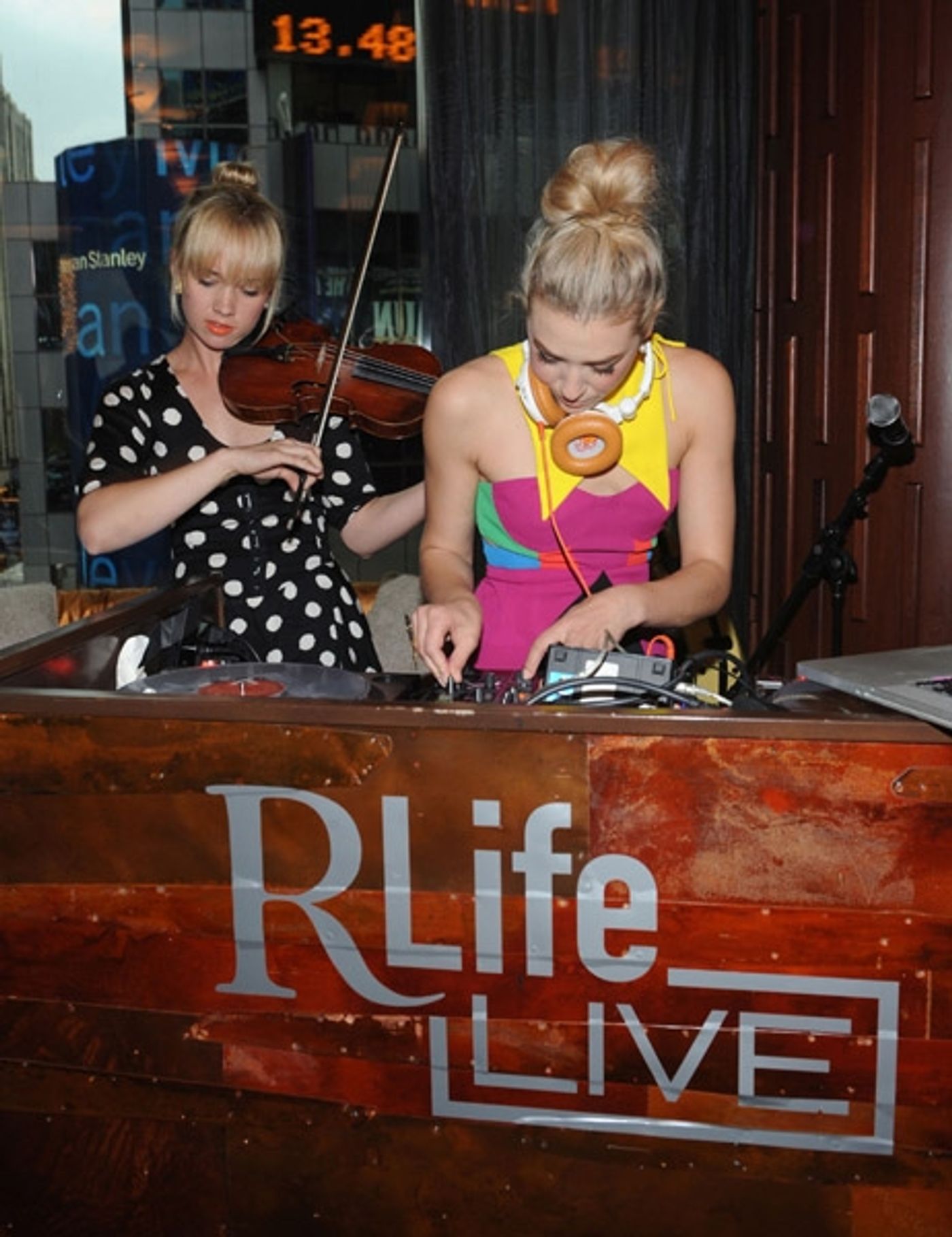 Photo Flash: Cast of PRISCILLA, Cyndi Lauper at TRUE COLORS Benefit  Image