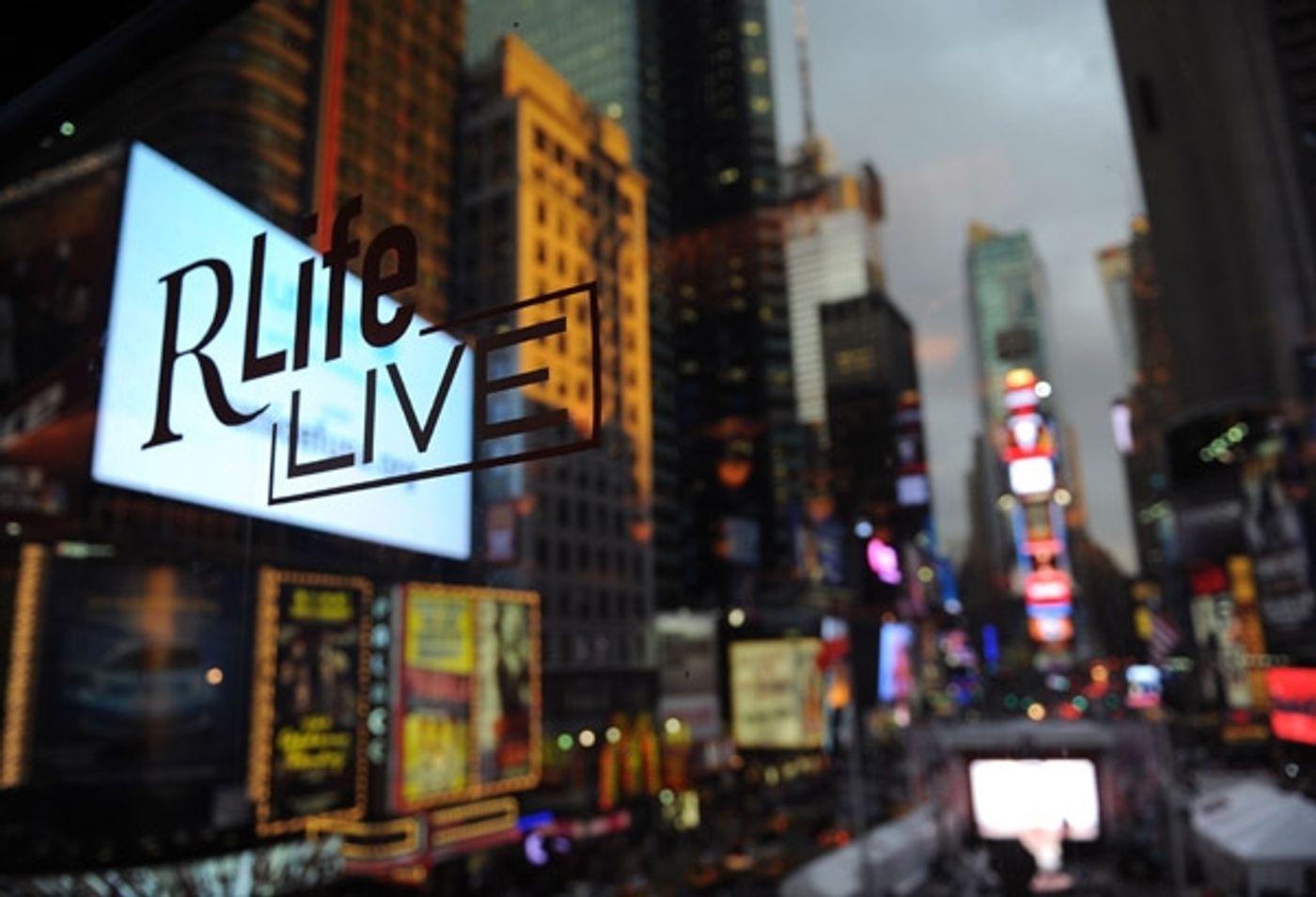 Photo Flash: Cast of PRISCILLA, Cyndi Lauper at TRUE COLORS Benefit  Image