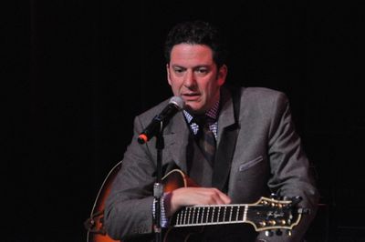 John Pizzarelli Photo