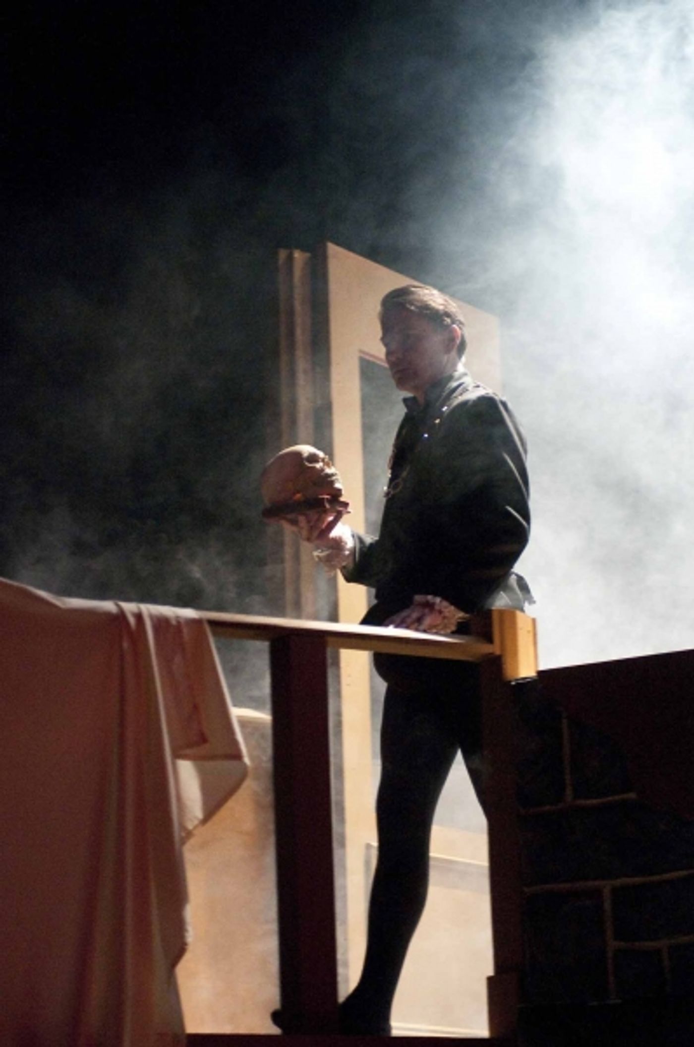 Photo Flash: Bickford Theatre's I HATE HAMLET  Image