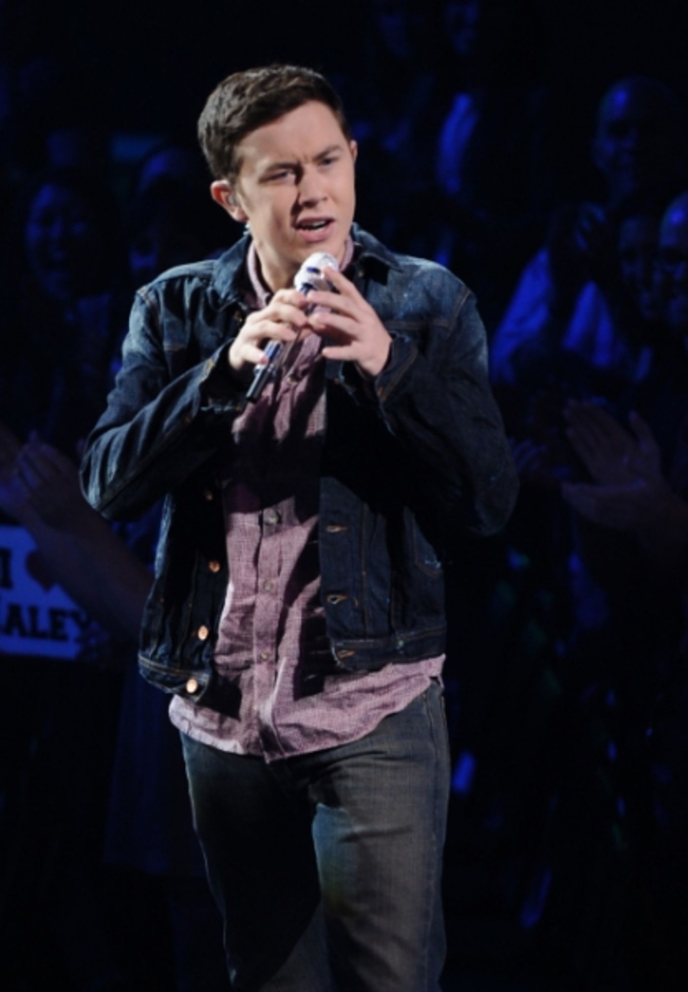 Photo Flash: AMERICAN IDOL Tackles Now & Then  Image