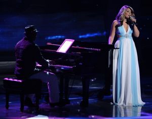 Lauren Alaina  Photo