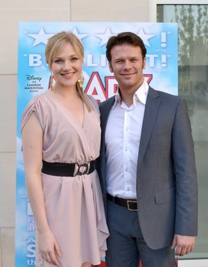 Steffanie Leigh, Nicolas Dromard @ BroadwayWorld Steffanie Leigh, Nicolas Dromard Photo