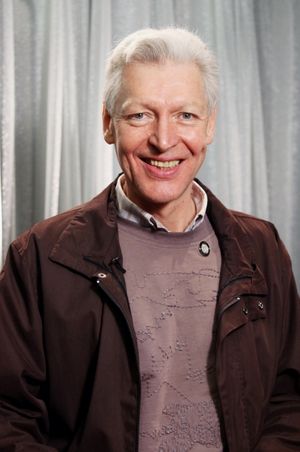 Tony Sheldon attending the 65th Annual Tony Awards Meet The Nominees Press Reception  Photo