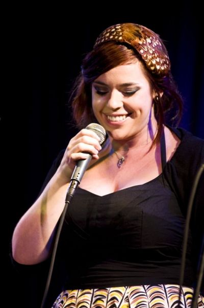 Alysha Umphress  Photo