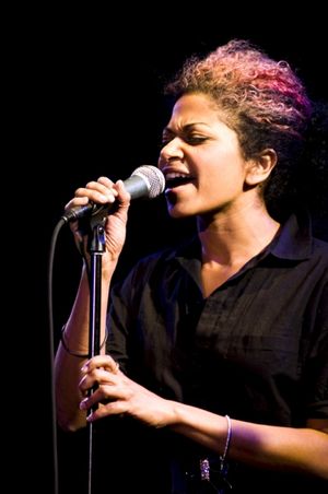 Rebecca Naomi Jones @ BroadwayWorld Rebecca Naomi Jones Photo