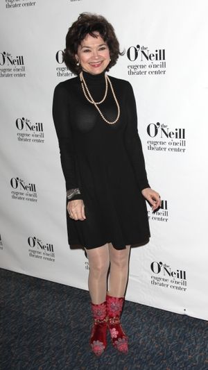 Linda Hart attending The Eugene O'Neill Theater Center's 11th Annual Monte Cristo Award honoring James Earl Jones at Bridgewayers in New York City. @ BroadwayWorld Linda Hart attending The Eugene O'Neill Theater Center's 11th Annual Monte Cristo Awa Photo