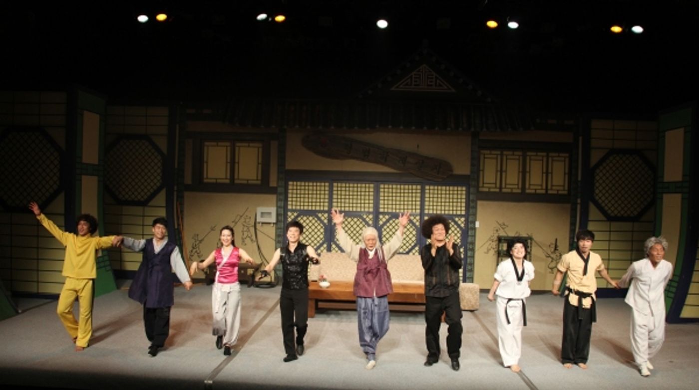 Photo Coverage: JUMP Meets the Press  Image