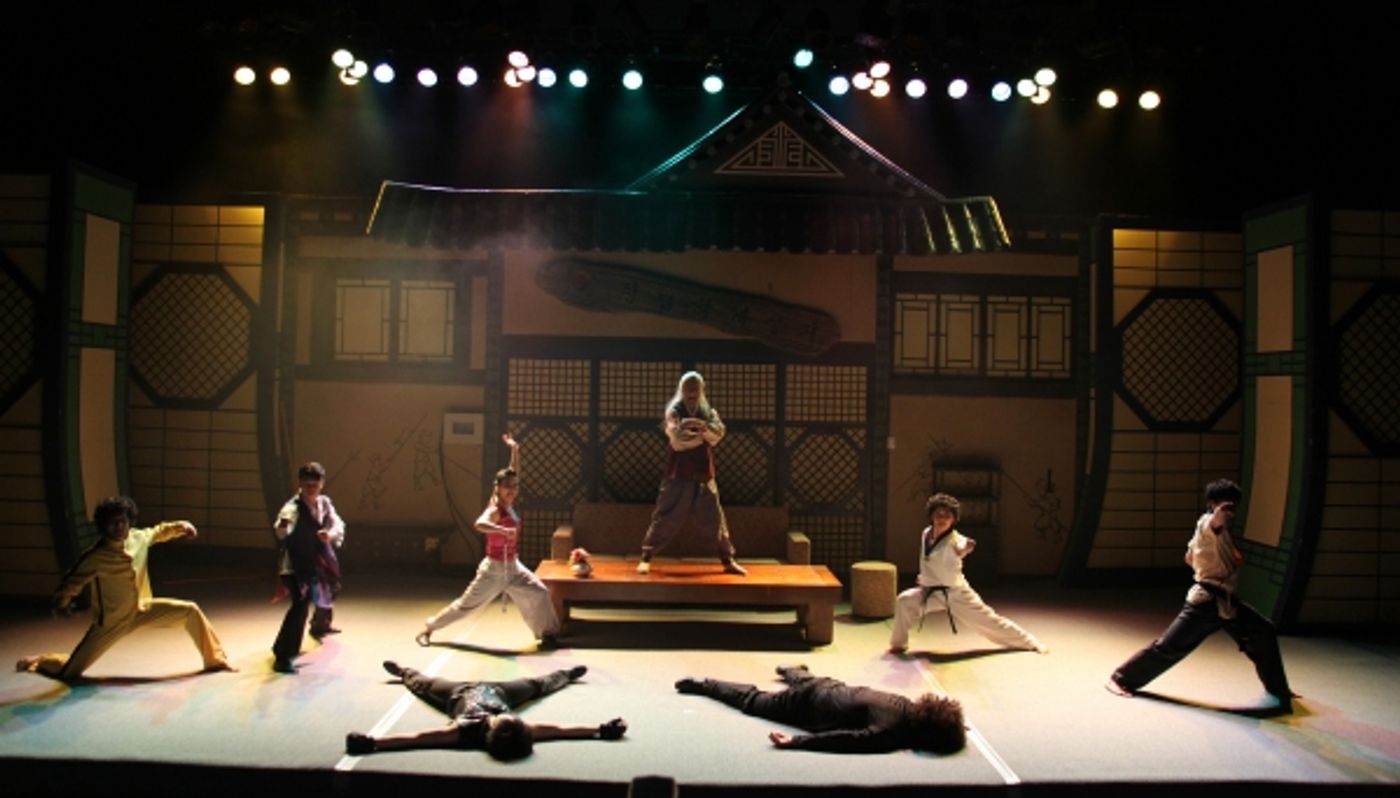 Photo Coverage: JUMP Meets the Press  Image