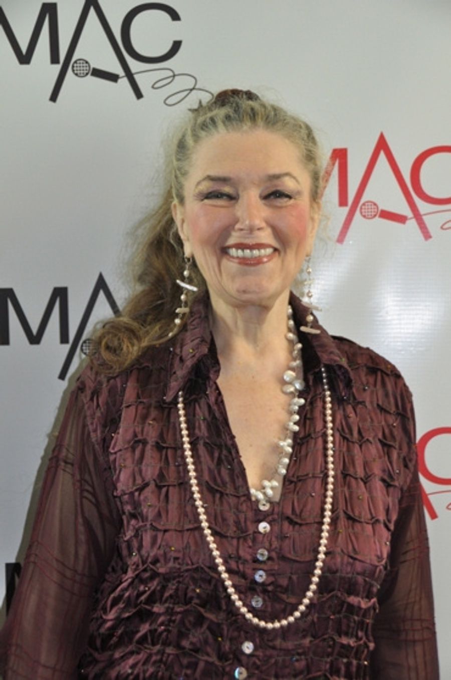 Photo Coverage: 2011 MAC Awards - Backstage! Image