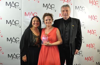 Julie Miller (Producer to tonight's show), Julie Reyburn and Mark Janas Photo