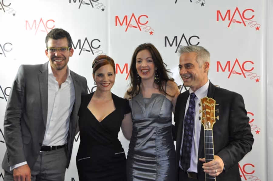 Photo Coverage: 2011 MAC Awards - Backstage! Image
