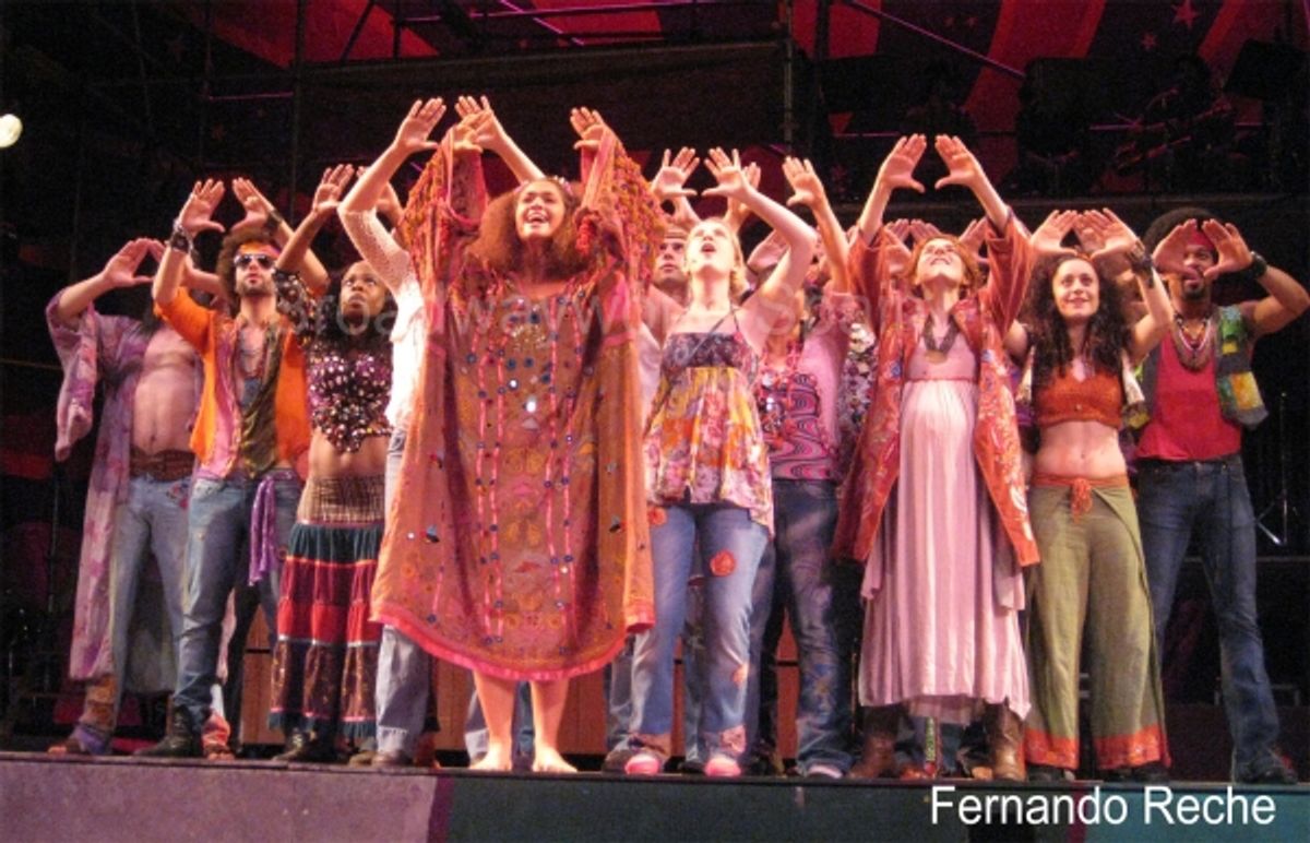 Erika Bleda interpreta 'Acuario' at 