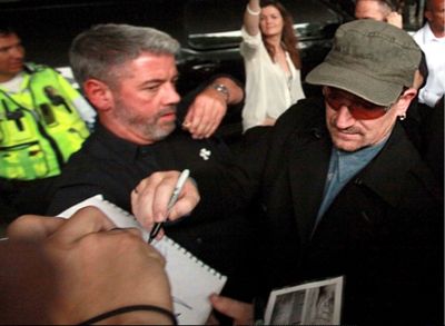 Bono Signs Autographs for Mexican Fans Photo
