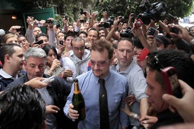 Bono Celebrates with Mexican Fans Photo