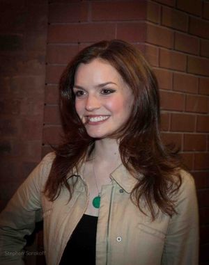 Jennifer Damiano Photo