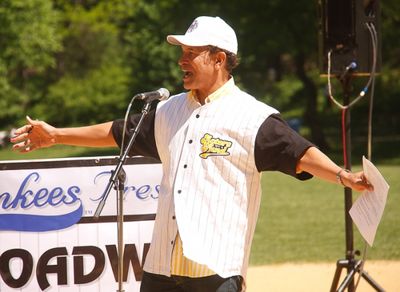 Brian Stokes Mitchell Photo