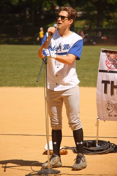 Aaron Tveit Photo