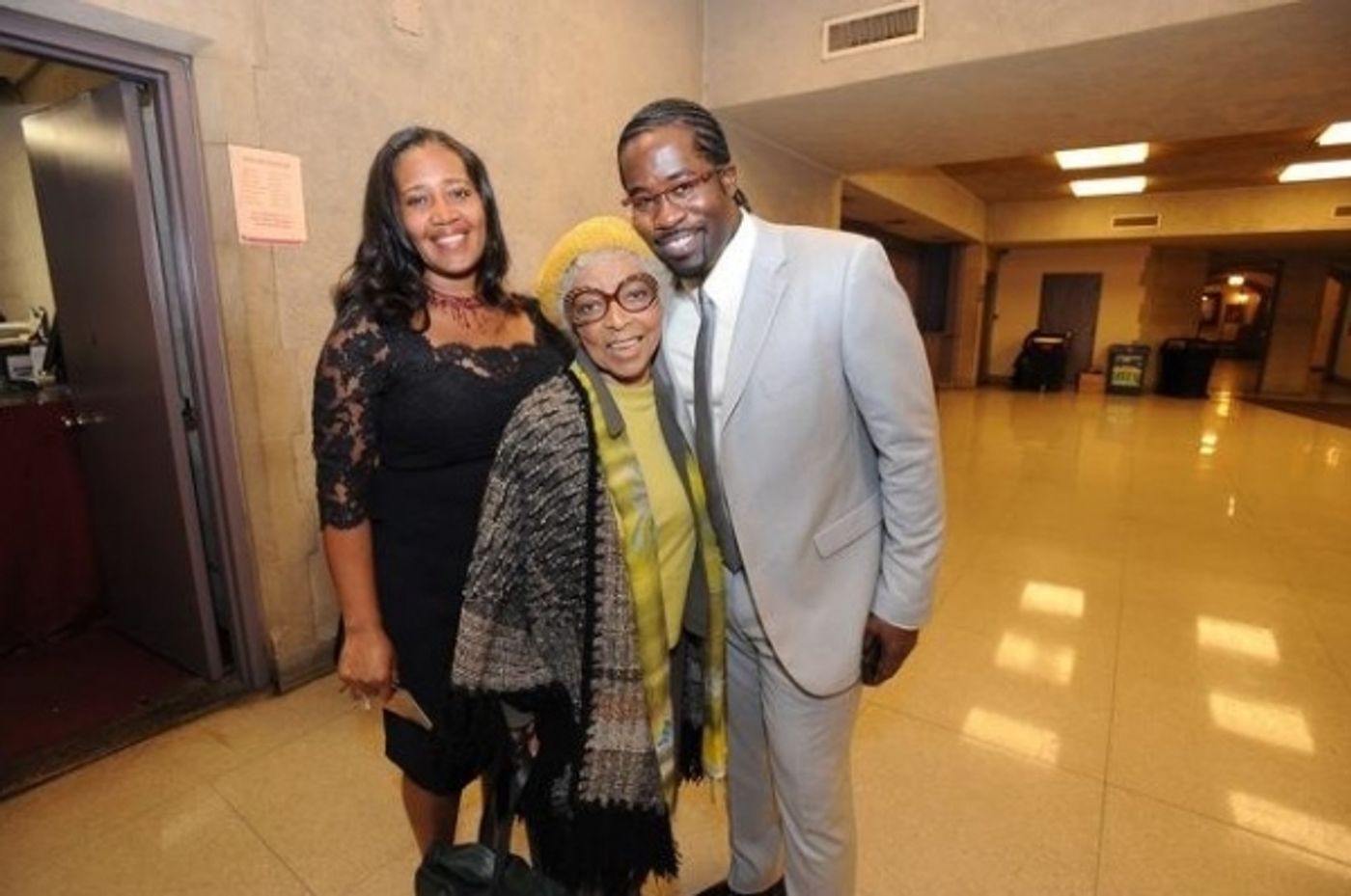 Photo Flash: Daniel Beaty's TEARING DOWN THE WALLS - Opening Night! Photo Flash: Daniel Beaty's TEARING DOWN THE WALLS - Opening Night! Image