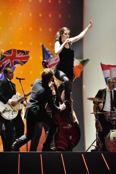 Lena and Stefan Raab perform the 2010 winner song 'Satellite' 
 Photo