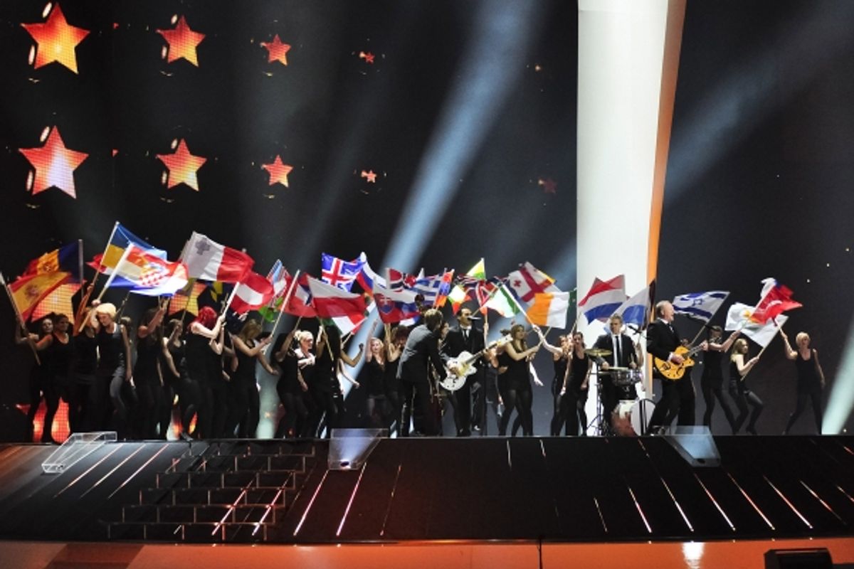 Lena and Stefan Raab perform the 2010 winner song \'Satellite\' 
 at 