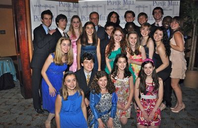 Laura Benanti, Patrick Parker and students from Paper Mill Photo