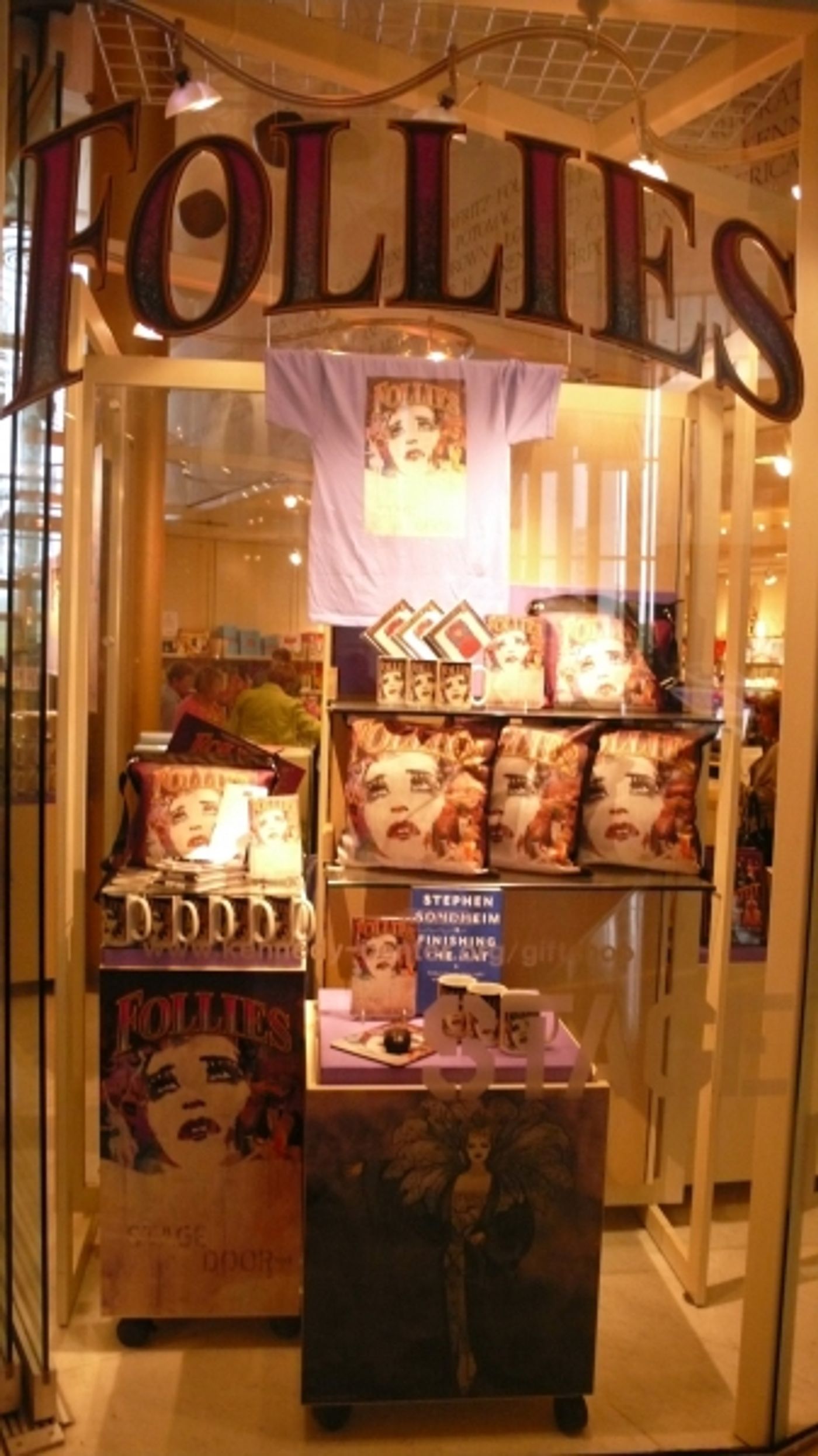 Photo Coverage: FOLLIES Boutique - Merchandise on Sale  Image