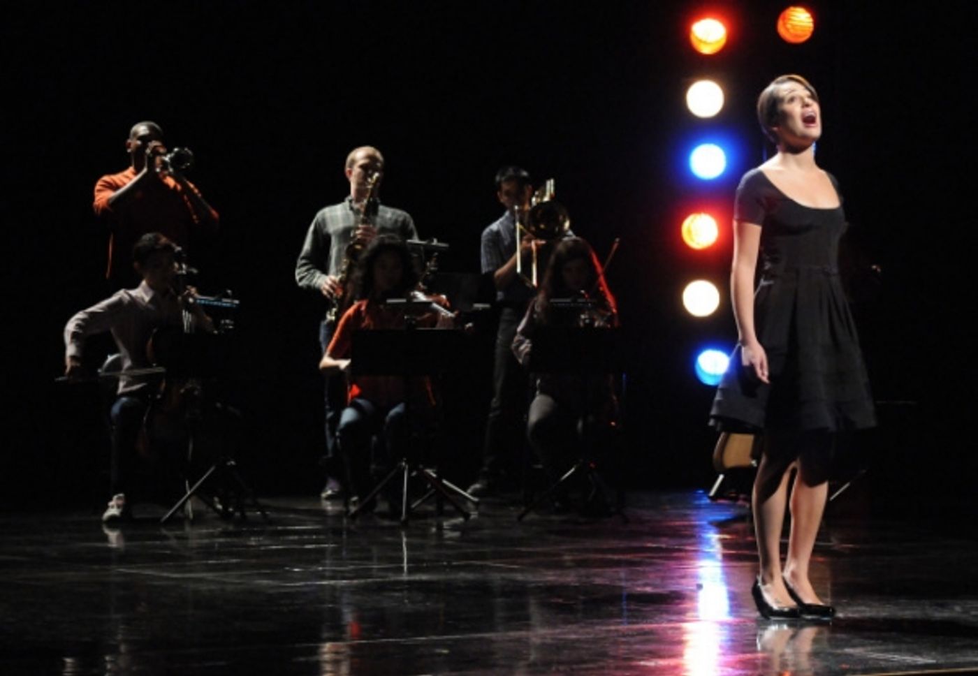 Photos and Audio: Tonight on GLEE- FUNNY GIRL, Redding and More!  Image