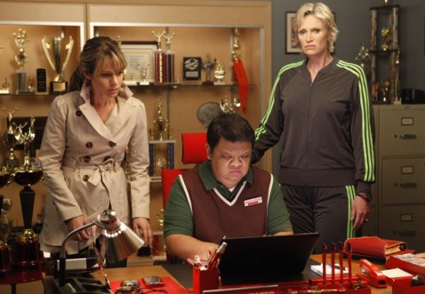 Jane Lynch, Jessalyn Gilsig, Kent Avenido Photo