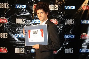 Hamish Linklater @ BroadwayWorld Hamish Linklater Photo