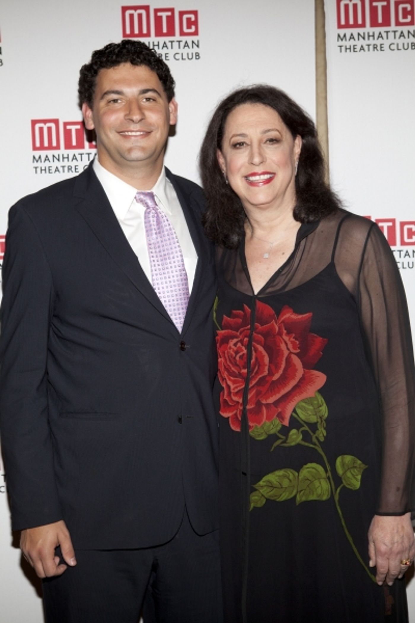 Photo Coverage: Celebs Celebrate 2011 MTC Spring Gala  Image
