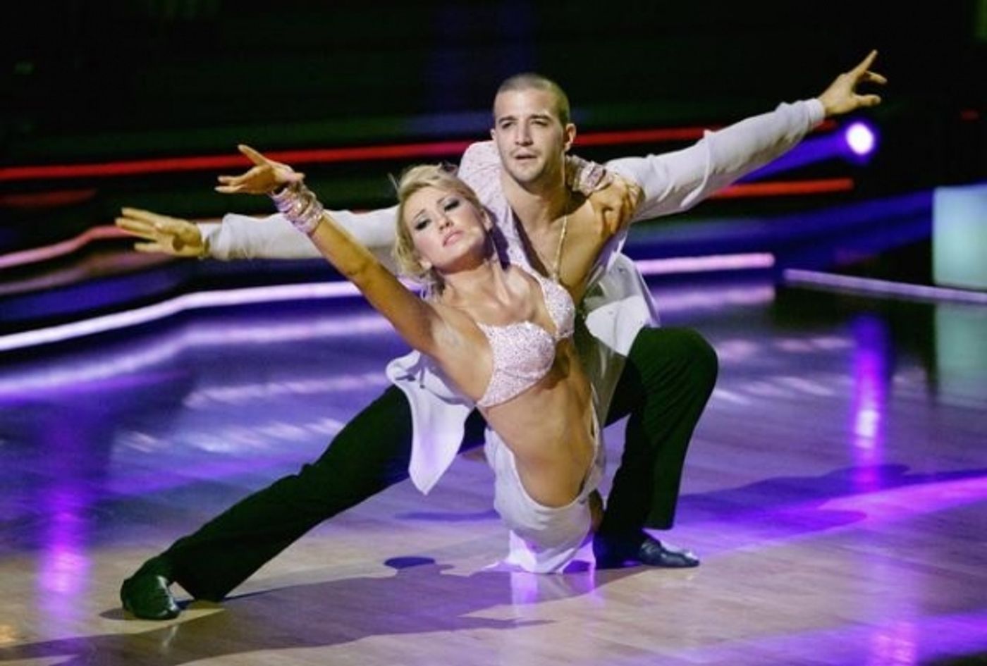 Photo Flash: The DANCING WITH THE STARS Semi-Finals!  Image