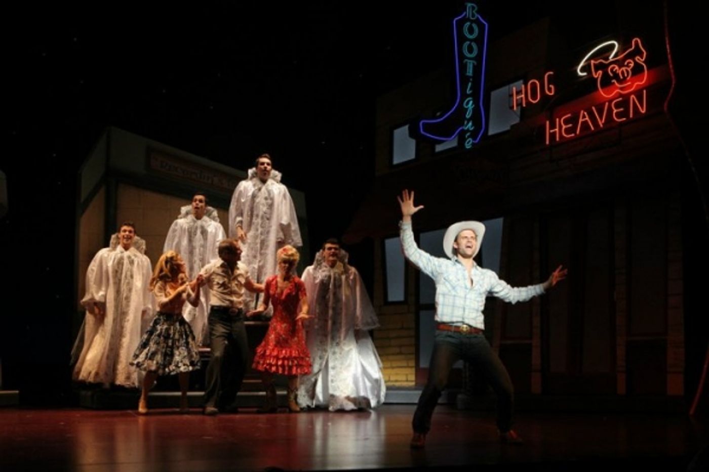 Photo Flash: LUCKY GUY Production Shots Released!  Image