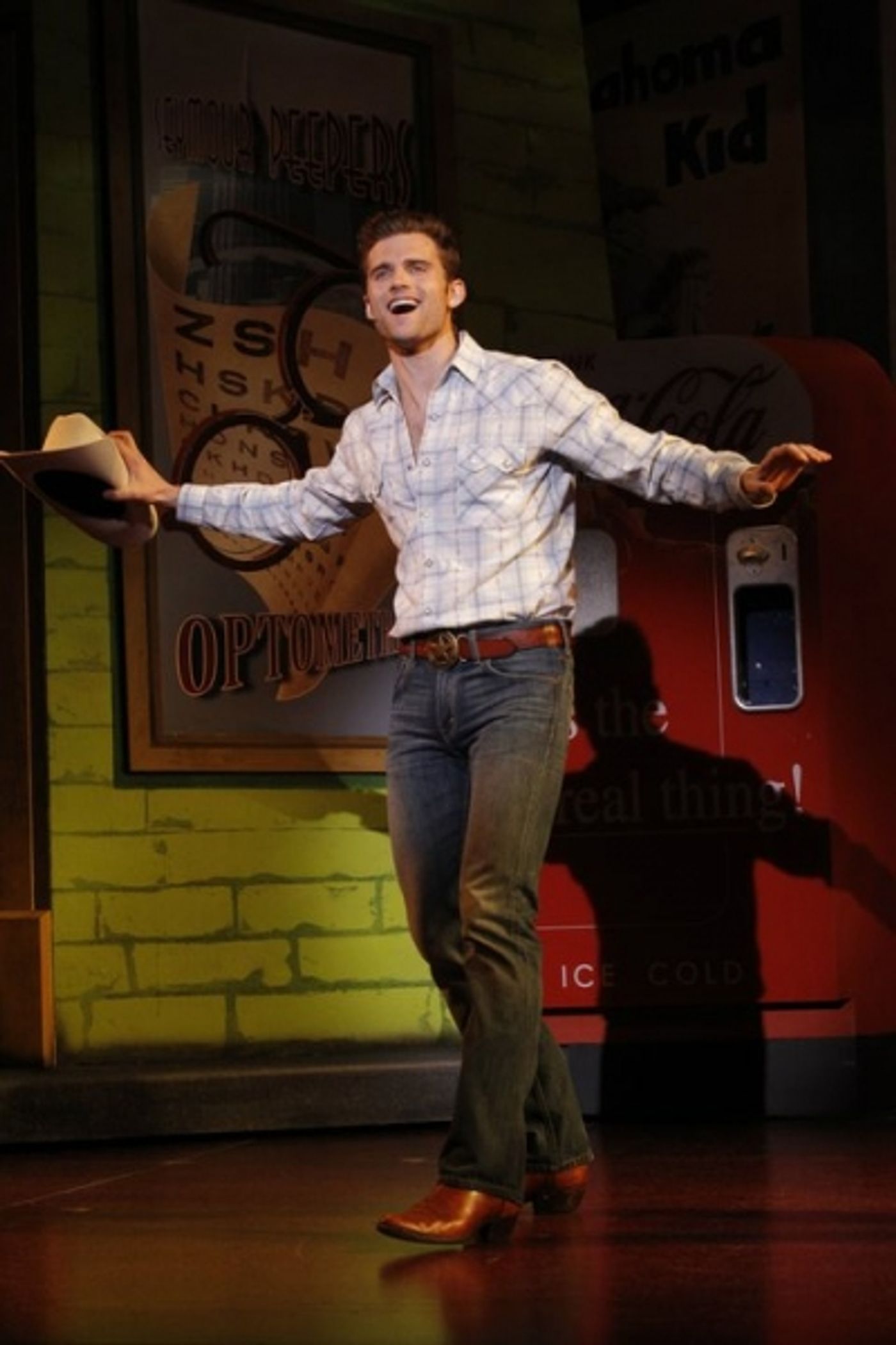 Photo Flash: LUCKY GUY Production Shots Released!  Image