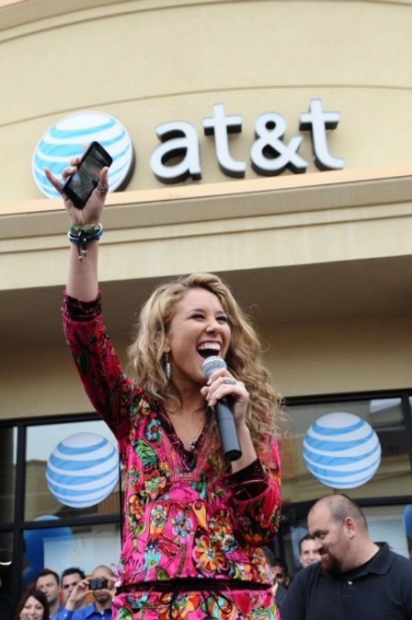  Haley Reinhart  Photo