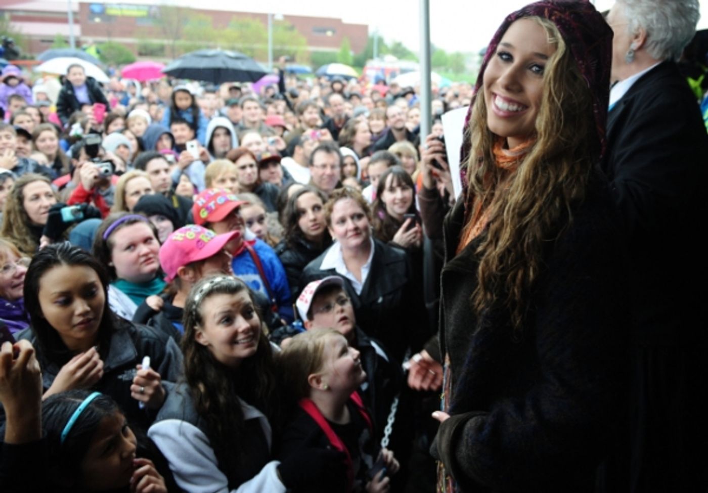 Photo Flash: Top 3 Travel Home on AMERICAN IDOL  Image