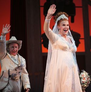 Leslie Jordan & Varla Jean Merman with Ensemble during the Opening Night Curtain Call Photo