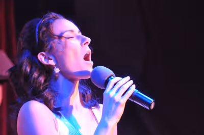 Laura Benanti Photo