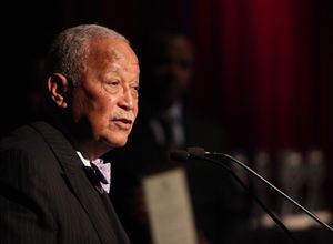 David N. Dinkins attending the Woodie King Jr's NFT New Federal Theatre 40th Reunion Gala Benefit Awards Presentation in New York City. @ BroadwayWorld David N. Dinkins attending the Woodie King Jr's NFT New Federal Theatre 40th Reunion Photo