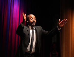 Robert Townsend attending the Woodie King Jr's NFT New Federal Theatre 40th Reunion Gala Benefit Awards Presentation in New York City. @ BroadwayWorld Robert Townsend attending the Woodie King Jr's NFT New Federal Theatre 40th Reunion G Photo