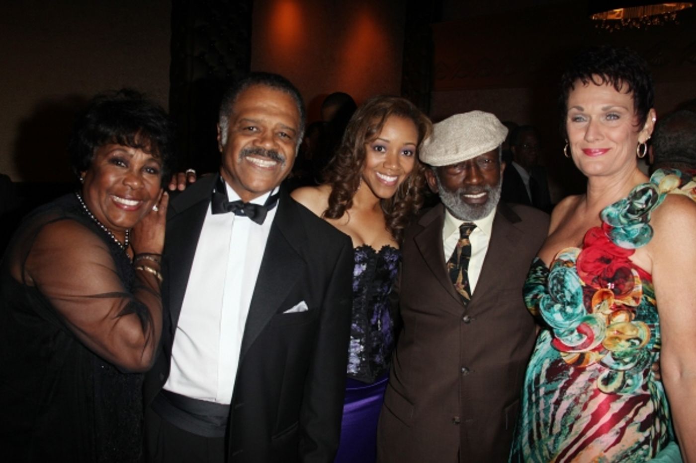 Photo Coverage: NFT 40th Reunion Awards Starry Gala Arrivals  Image