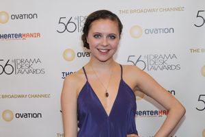 Bel Powley Photo