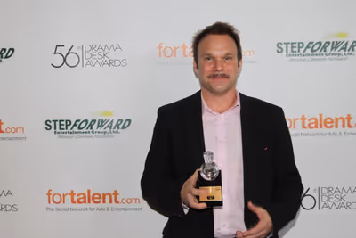 Norbert Leo Butz Photo
