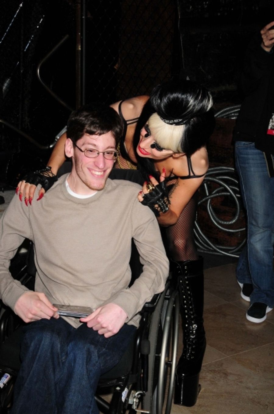 Photo Flash: Lady Gaga Signs Albums in NYC  Image