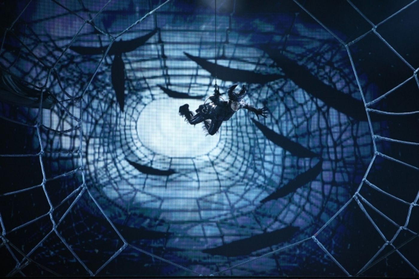 Photo Coverage: Cirque Du Soleil's ZARKANA at Radio City - First Look!  Image