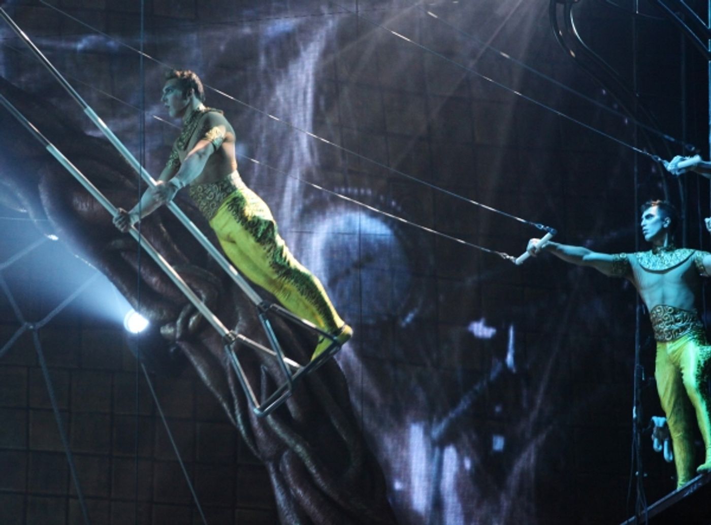 Photo Coverage: Cirque Du Soleil's ZARKANA at Radio City - First Look!  Image
